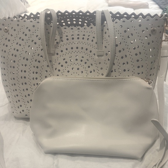 Chic White Perforated Tote and Pouch Set - Picture 1 of 3